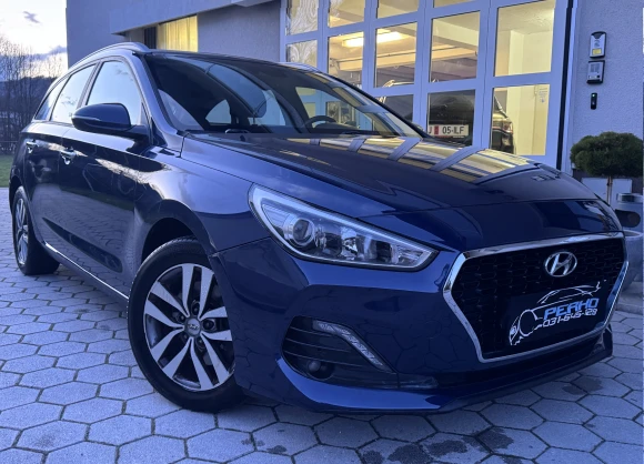 Hyundai i30 Wagon 1.6 CRDI 110 STYLE-KAMERA-NAVI-ALU 16