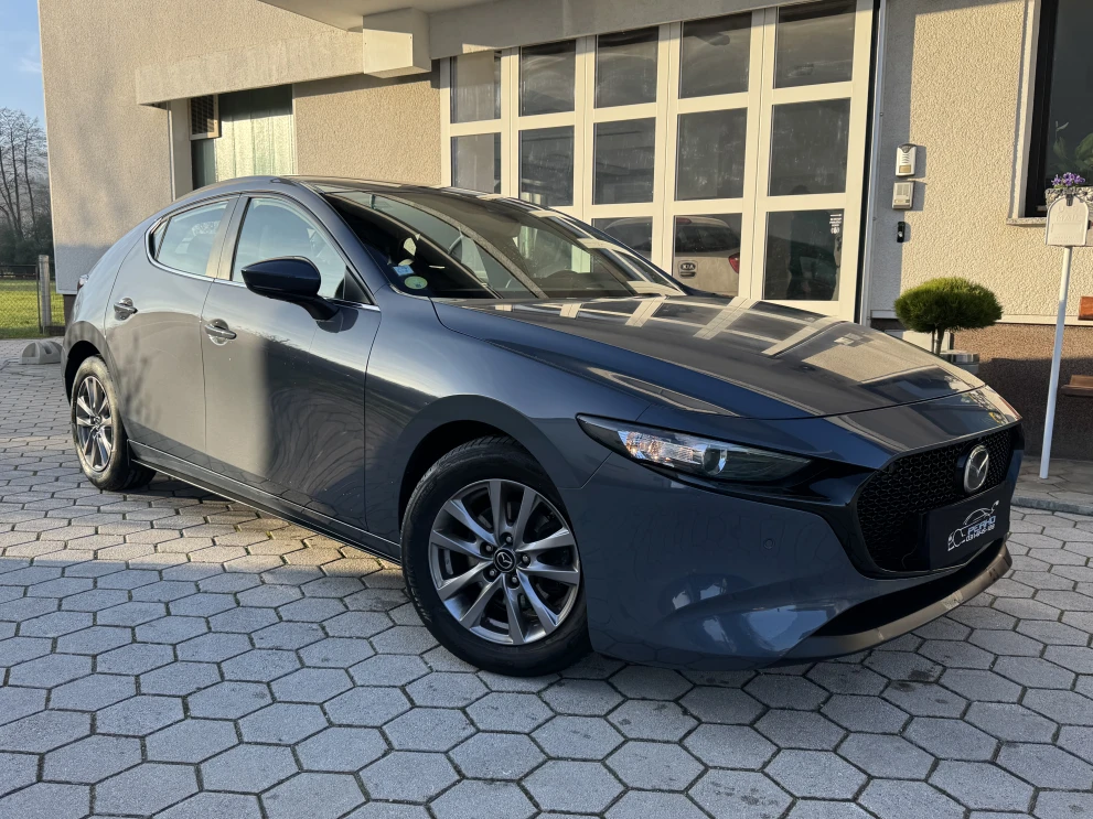 Mazda3 1.8L SKYACTIV-D 116CV EXCLUSIVE.KAMERA.ACC.LED.NAV