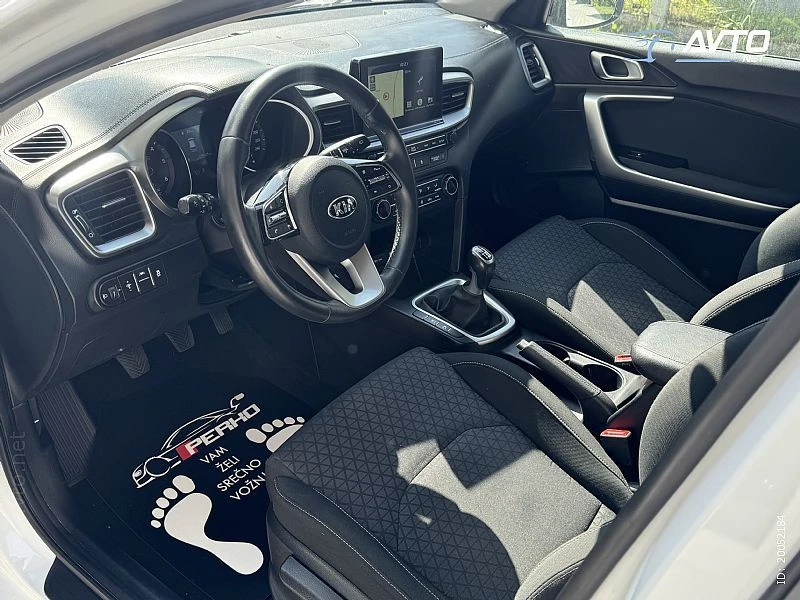 Kia Ceed SW 1.6 CRDi 85kW KAMERA-PDC-NAVI-ALU16