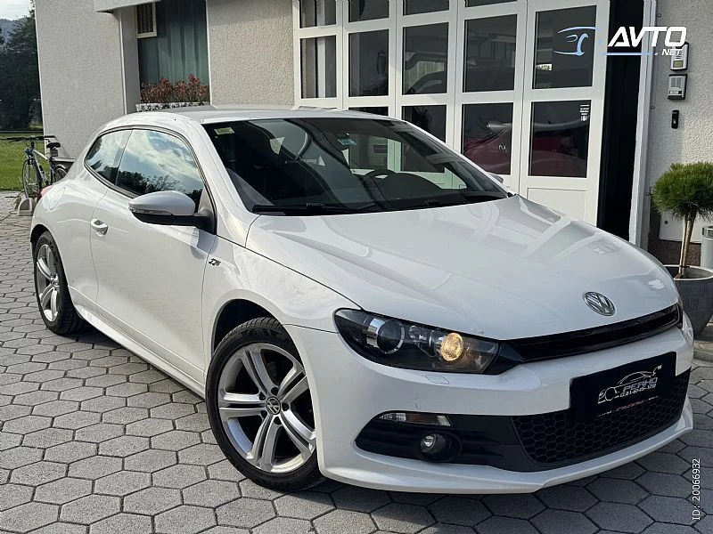 Volkswagen Scirocco 1.4 TSI 118kW R-LINE-DSG-PDC-NAVI